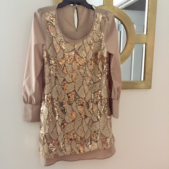 Blu Pepper Dresses & Skirts - Blu Pepper Gold Sequin Party Dress